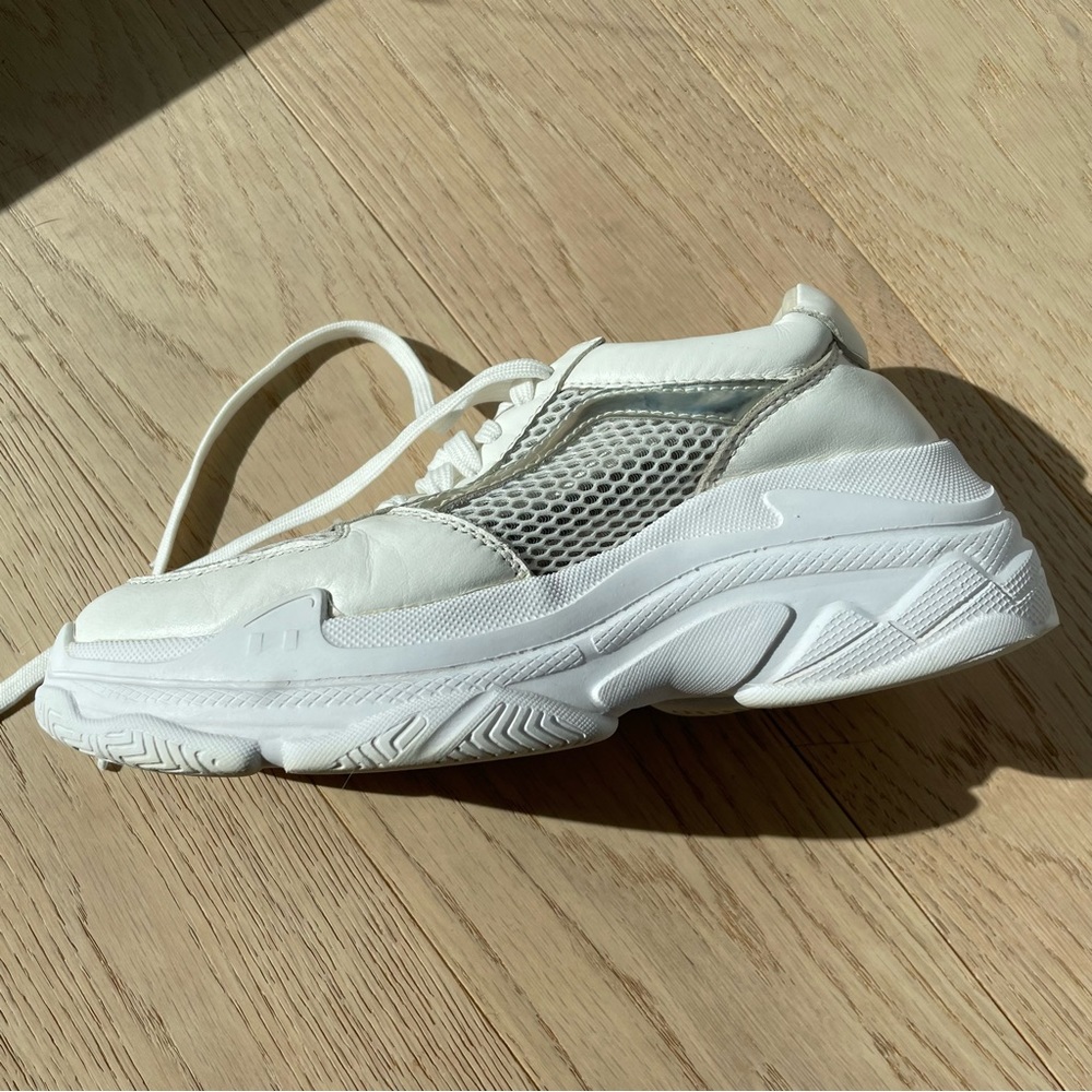 Women's Mesh Leather Sneakers (size 7.5)